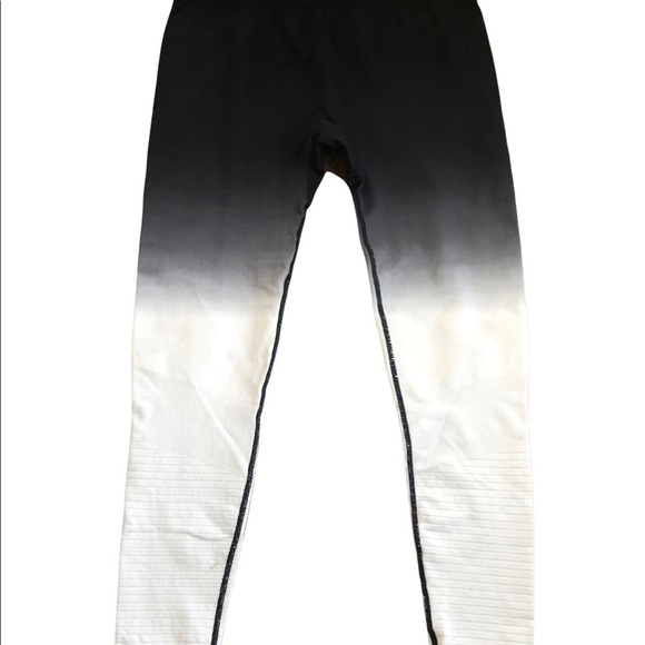 Zyia Black White Ombre Performance 7/8 24” Legging Tights L Crossfit Workout - Picture 2 of 6